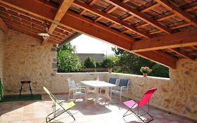 Charmante Bastide A Vallon Pont D'Arc